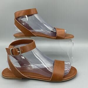 NEW Sun + Stone Women’s Miaah Flat Sandals Brown Size 8.5M